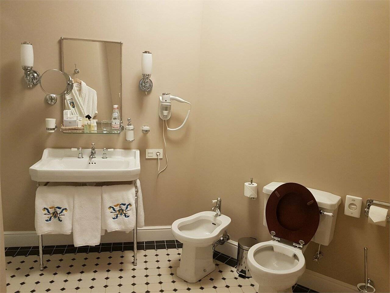 Фотографии номера Люкс 